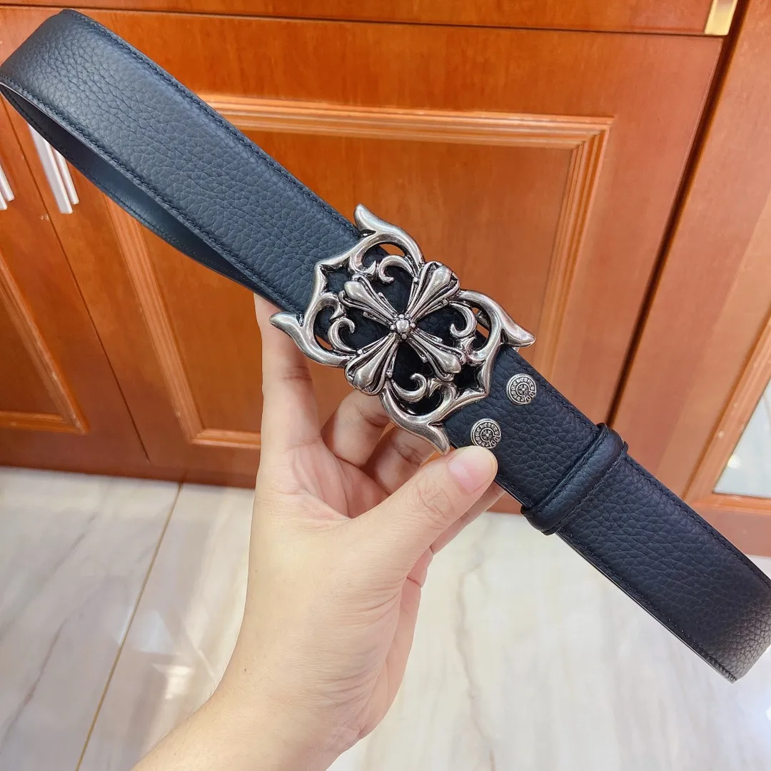 💰480💰Full package💰 💍Purchasing level 𝐂𝐡𝐫𝐨𝐦𝐞𝐇𝐞𝐚𝐫𝐭𝐬 Crow Heart Detachable model, fine hardware and first-layer lychee leather belt, very cool. Width 3.8cm
